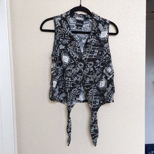 Harry Potter Hot Topic Sleeveless Button-Down M